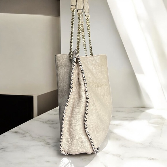 Michael Kors Whipped Chelsea Shoulder Bag - Picture 2 of 16